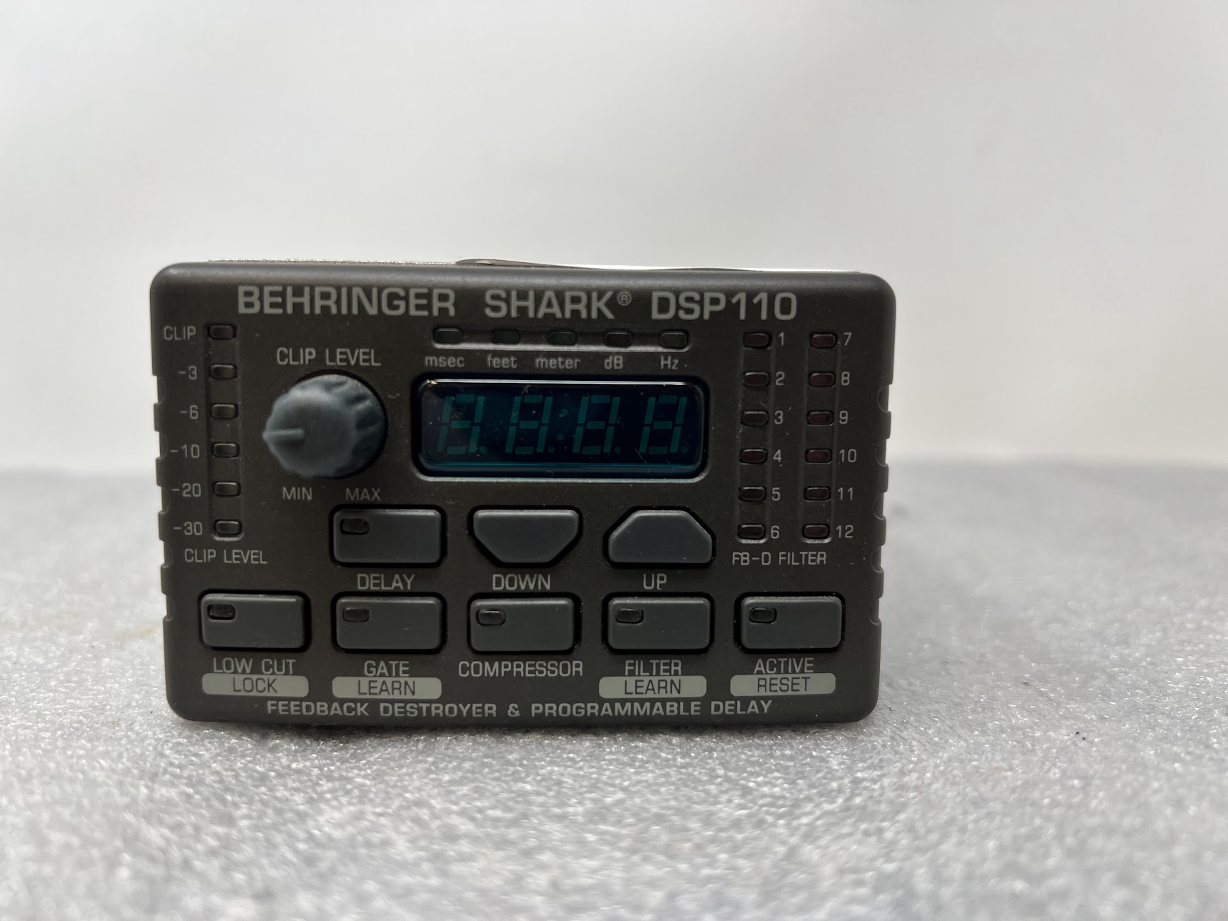 Behringer Shark DSP110 Feedback Destroyer and Programmable Delay - Image 2