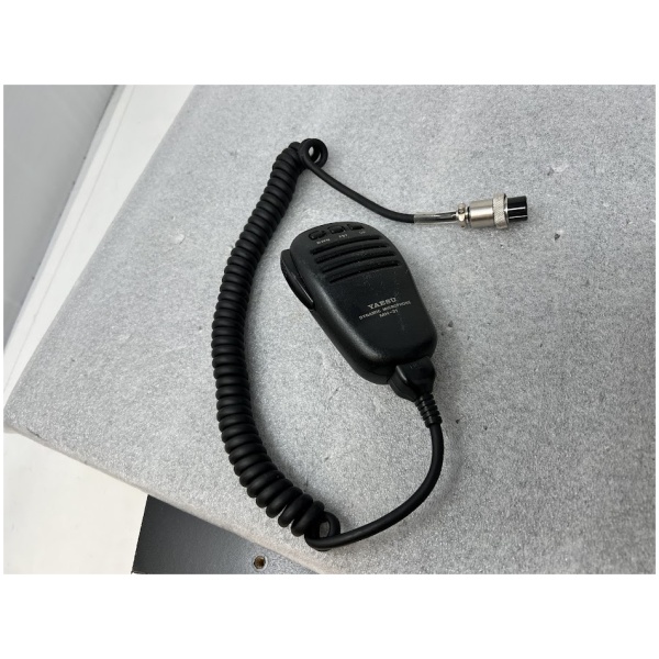 YAESU MH-31B8 Dynamic Mic - Image 2