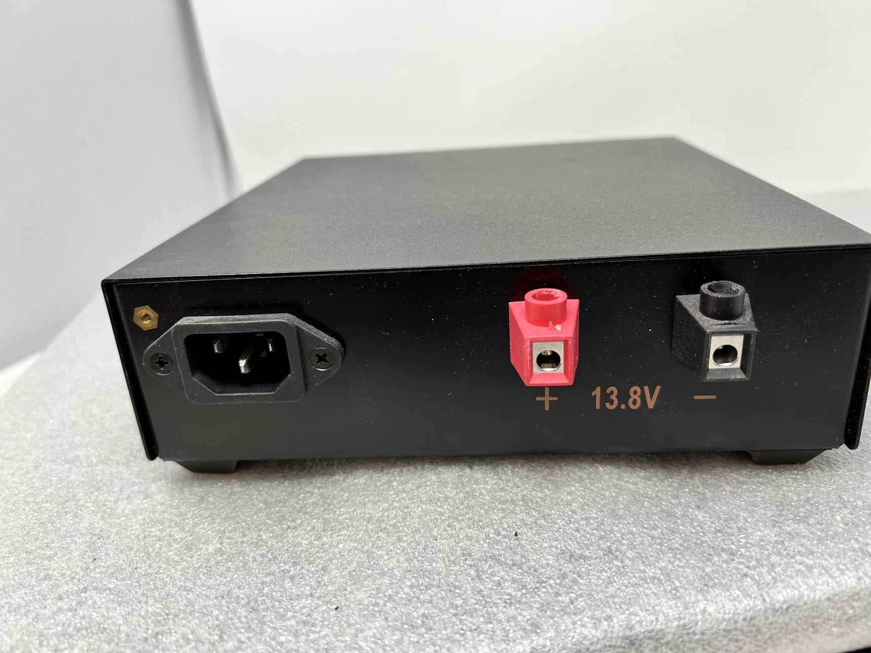 Samlex SEC-1223 Switching Mode DC Power Supply - Image 7