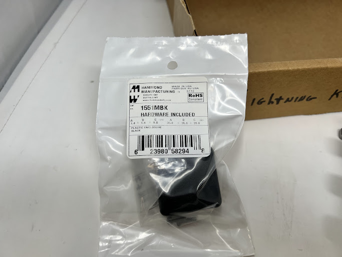 Coax Feedline Protection and Management Box For Elecraft KAT500 from Mouser Electronics - Image 4