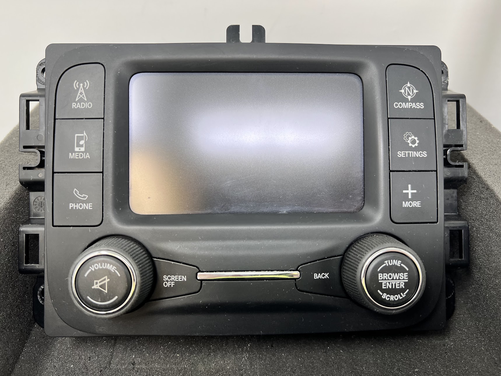 2013–2017 Dodge Ram Truck OEM Uconnect TOUCH-SCREEN Radio With Classic AC Heater Temperature Control w/ Bezel - Image 3