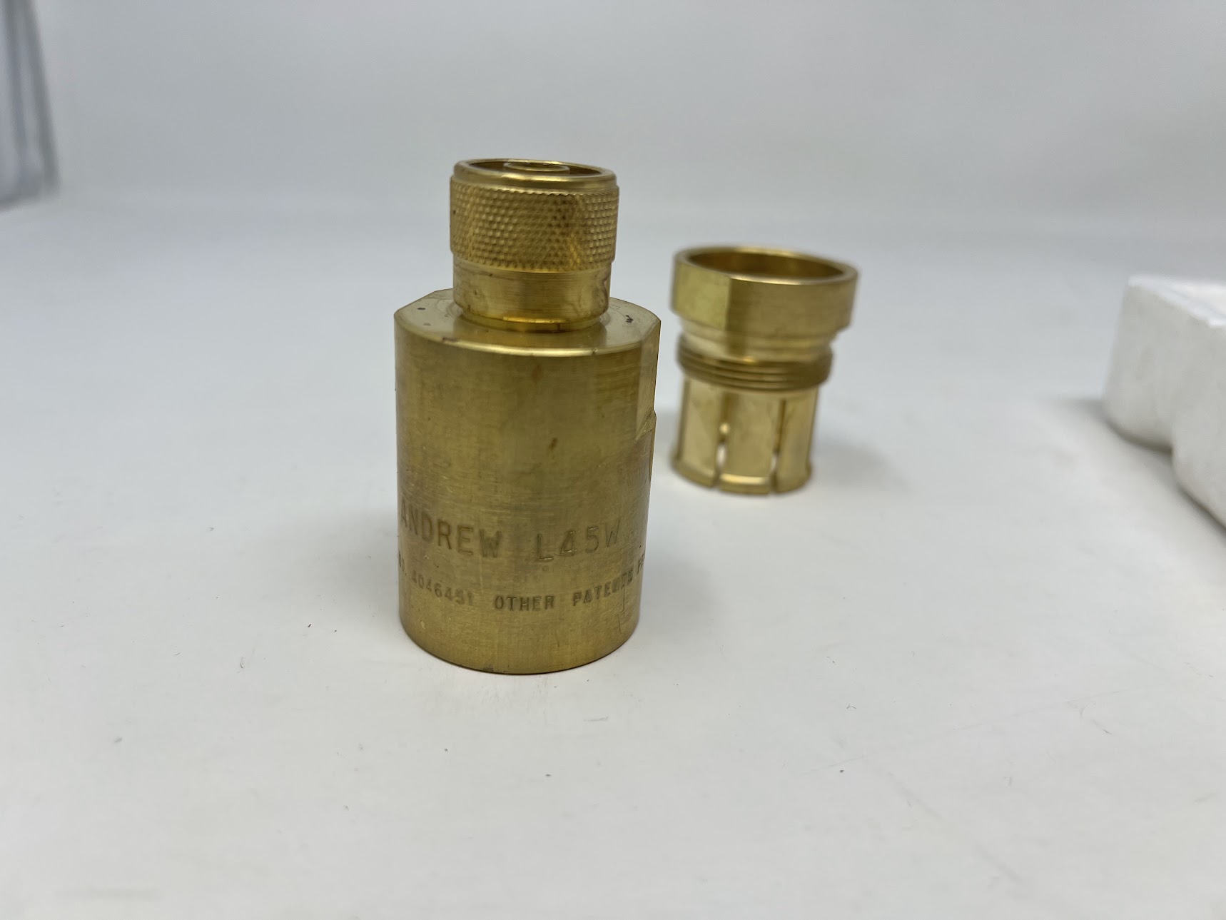ANDREW HELIAX Type : L45W N Male Connector - Image 3