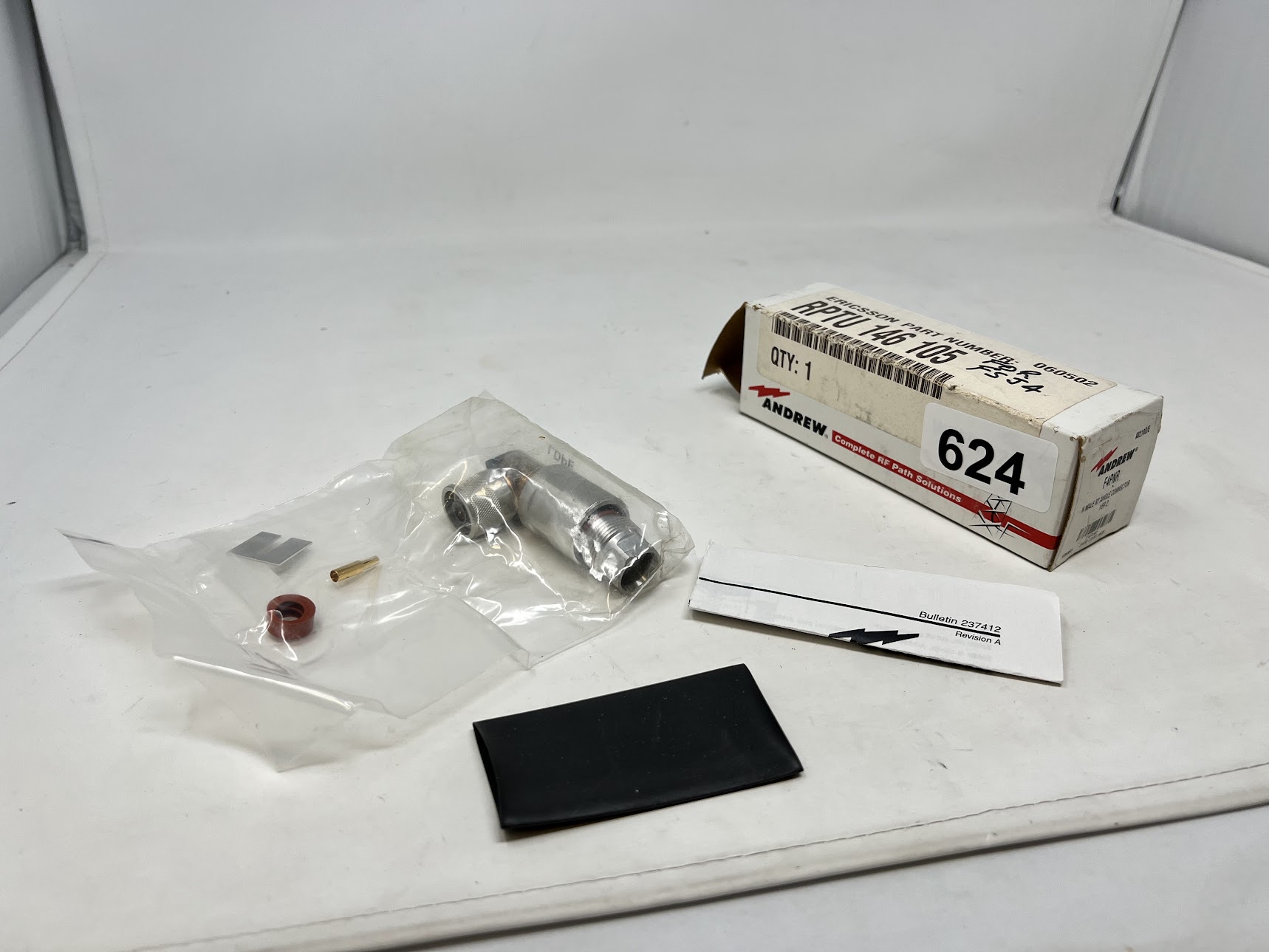 ANDREW F4PNR N Male RT Angle Connector Ver.2