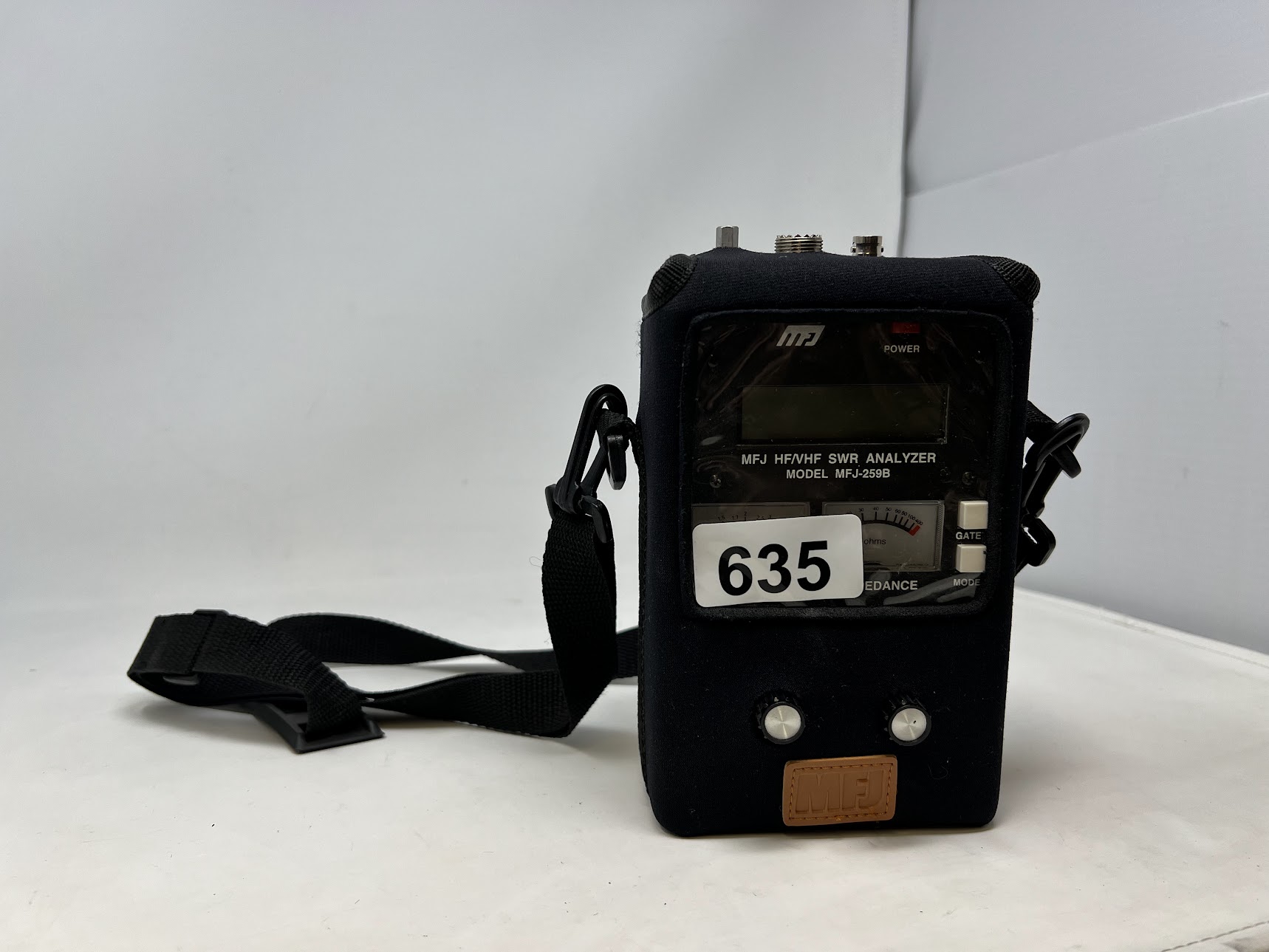 MFJ-259B HF/VHF SWR Analyzer - Image 6