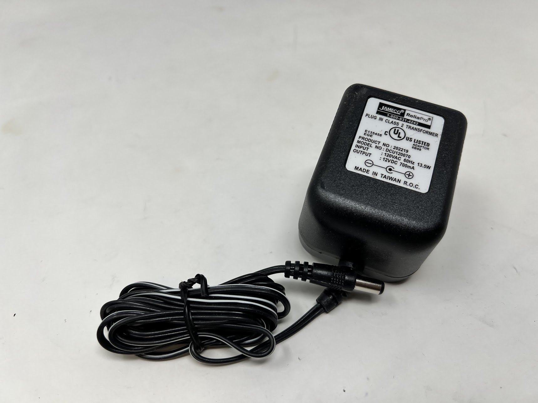 JAMECO ReliaPro AC ADAPTOR Model: DCU120070 - Image 2