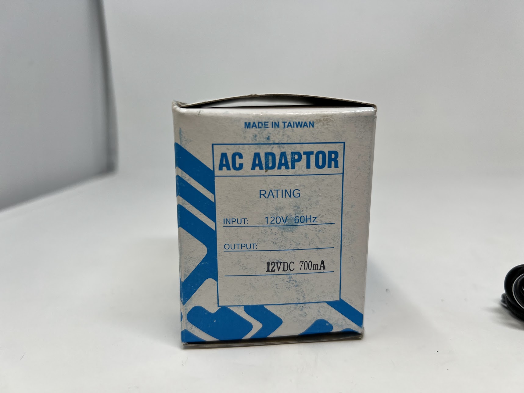 JAMECO ReliaPro AC ADAPTOR Model: DCU120070 - Image 3