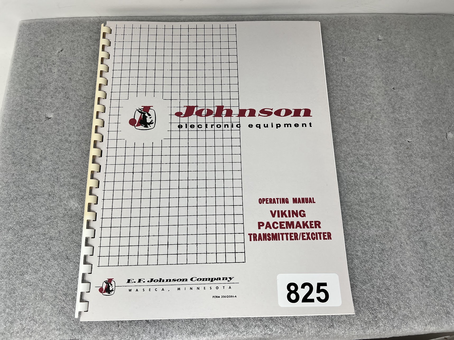 E.F Johnson Operating Manual for Viking Pacemaker Transmitter/Exciter