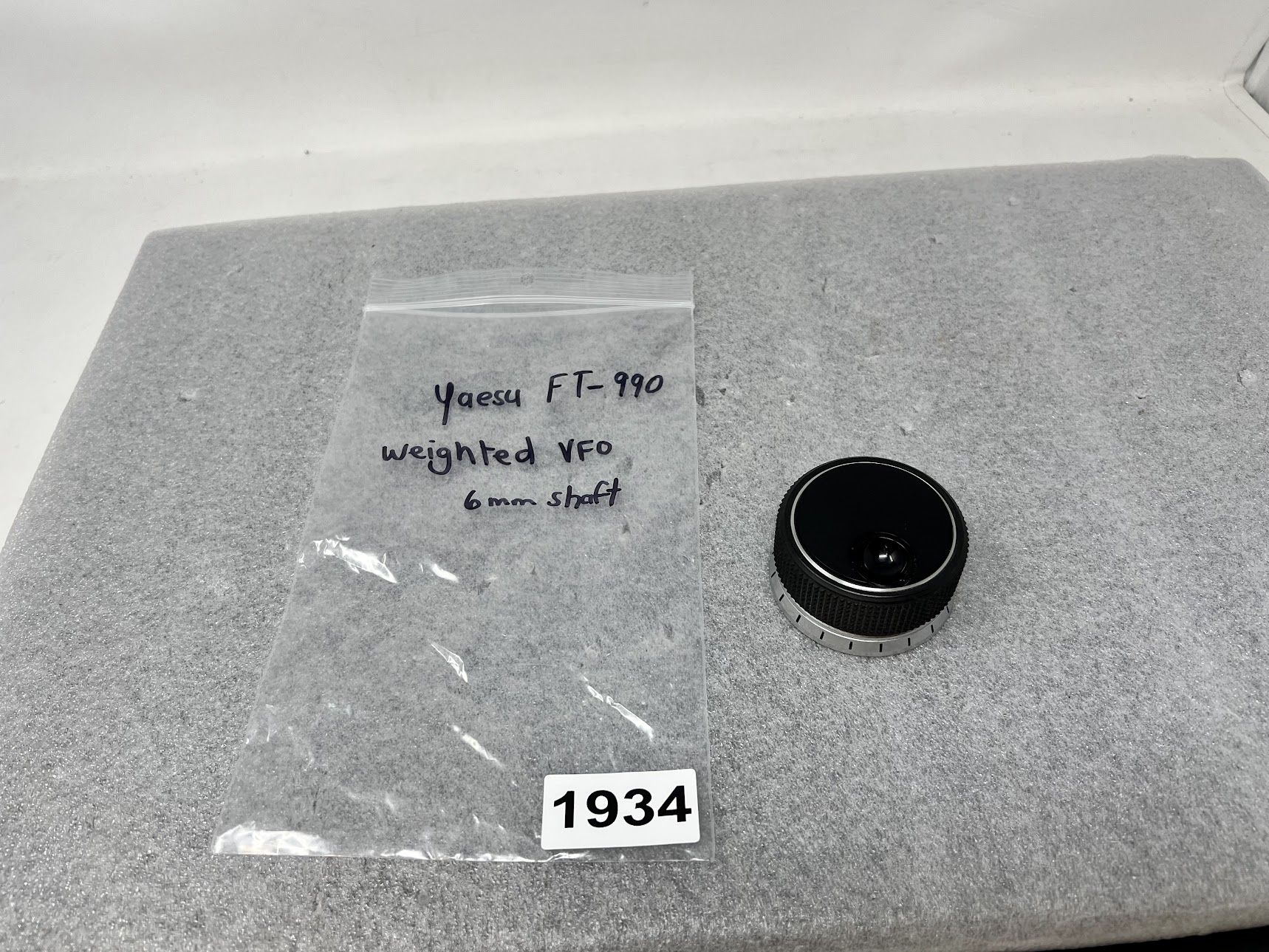 Yaesu FT-990 Weighted VFO 6mm Shaft Replacement Knob