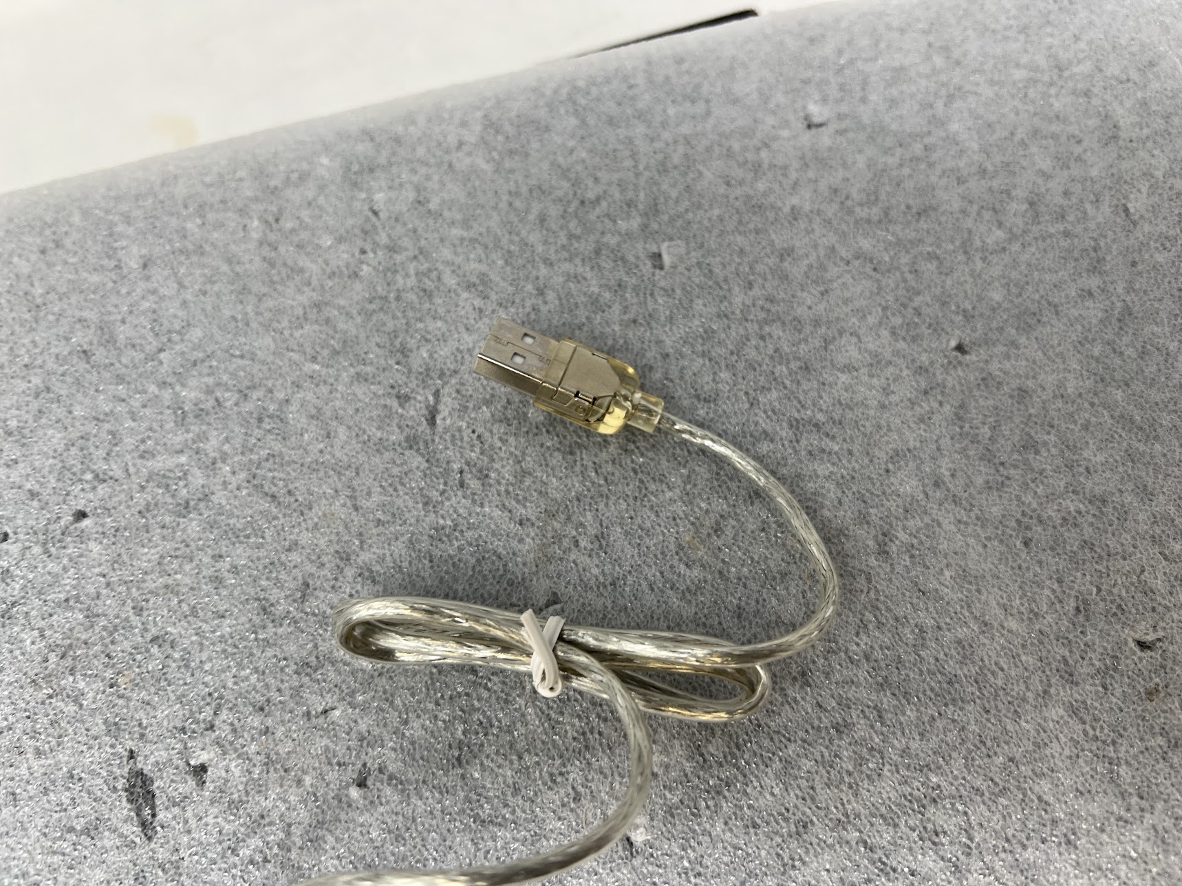 Griffin Technology Power-Mate Button - Image 3