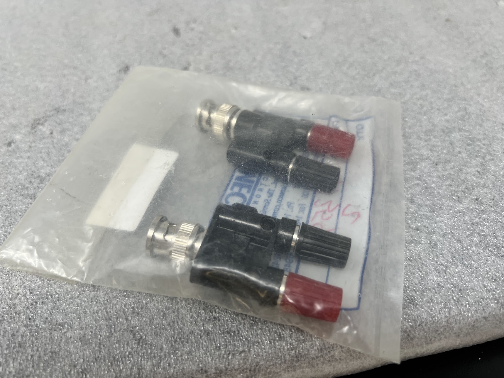 Jameco Electronics BNC male to dual banana plug adapters - Image 3