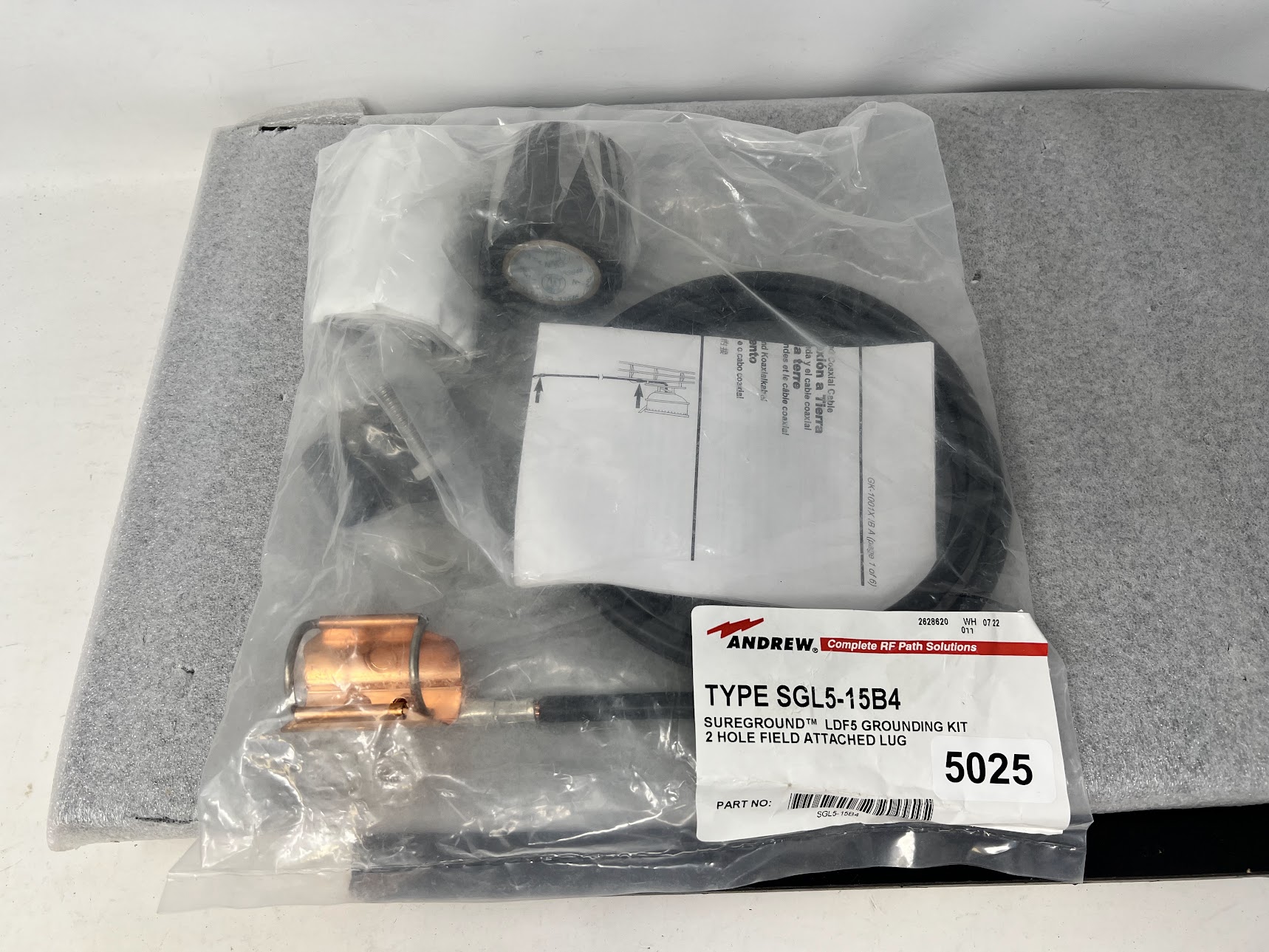 ANDREW TYPE SGL5-15B4 SureGround LDF5 Grounding Kit