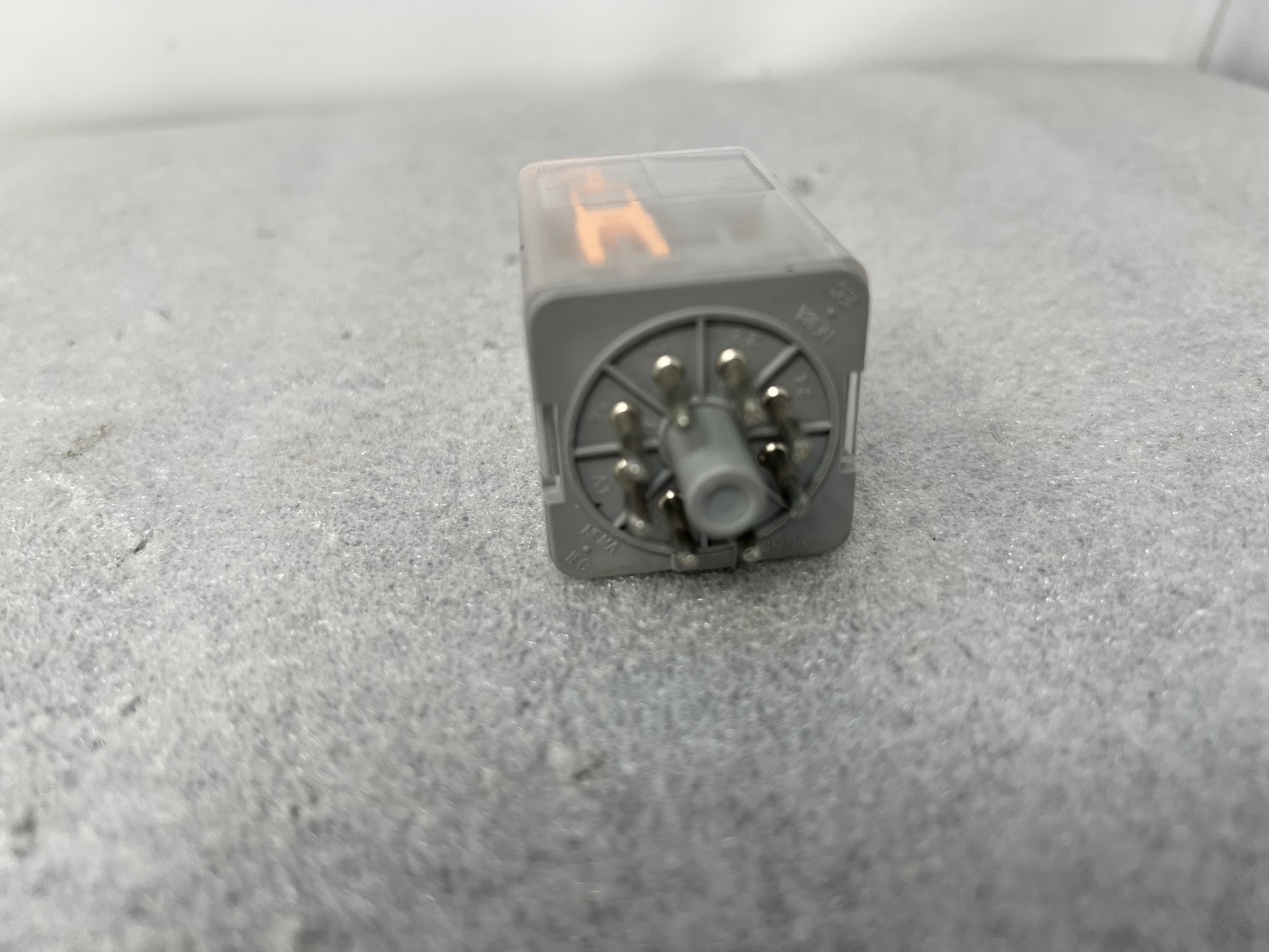 Magnecraft 750XBX69C Industrial Relay - Image 4