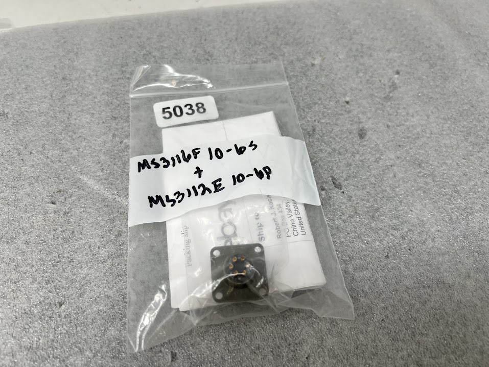 6-Pin Male Military Connector