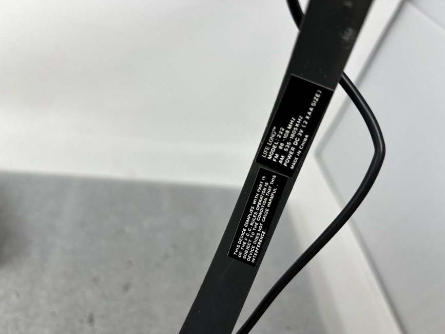 Vintage Lifelong Brand AM / FM Foldable Headphone Radio Model 222 Headset - Image 3