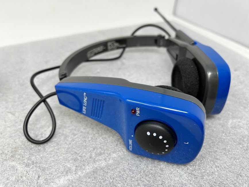 Vintage Lifelong Brand AM / FM Foldable Headphone Radio Model 222 Headset - Image 4