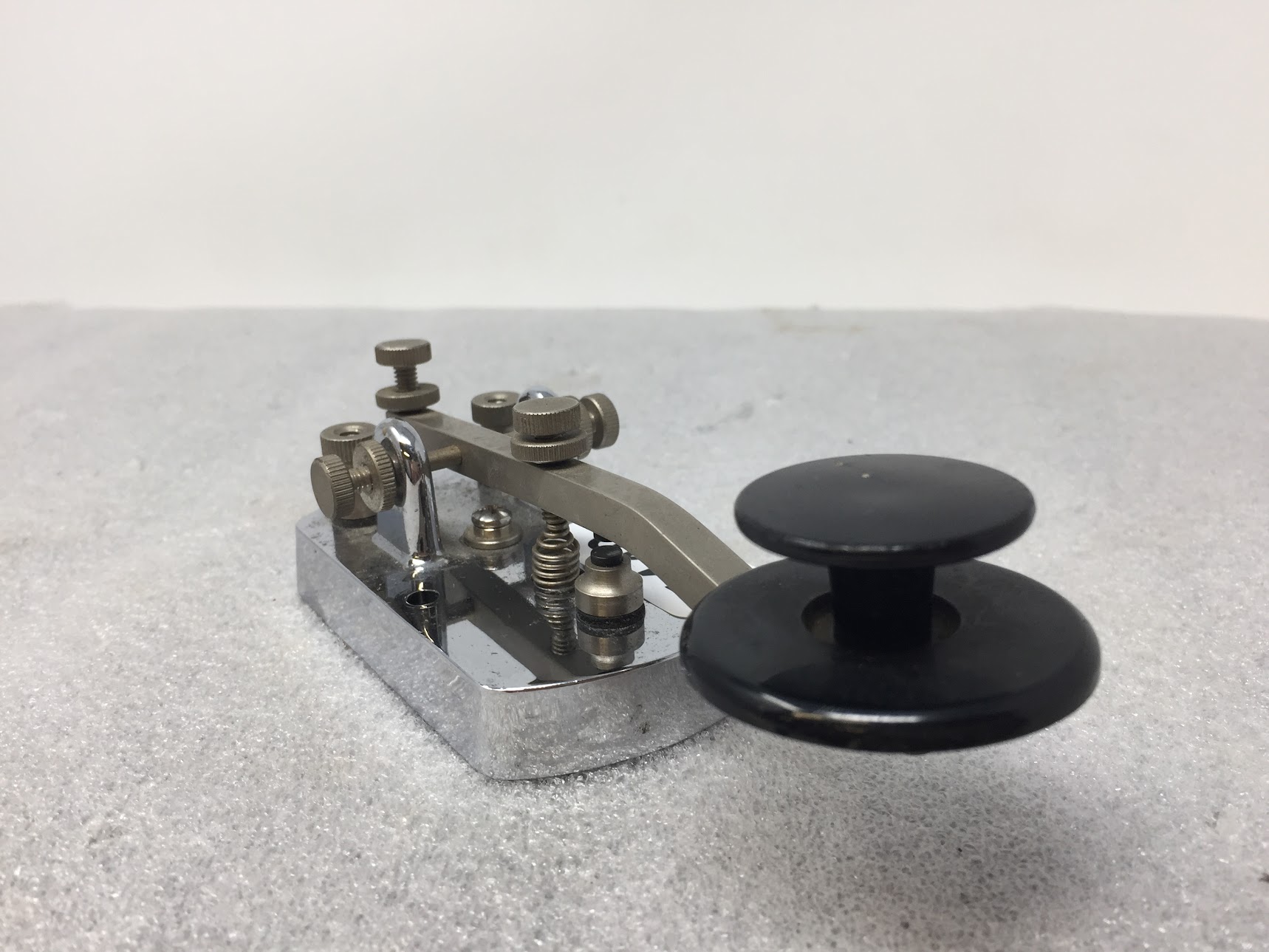 Military Style NYE Telegraph Keyer Chrome - Image 3