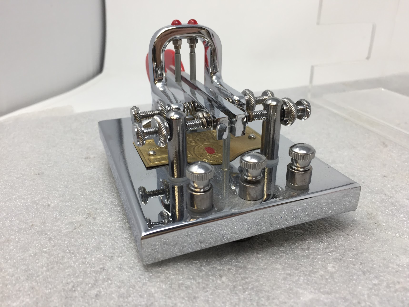 VIBROPLEX IAMBIC DEL Chrome Keyer with Dust Cover - Image 11