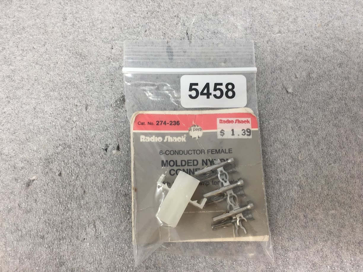 Radio Shack Molded Nylon Connectors